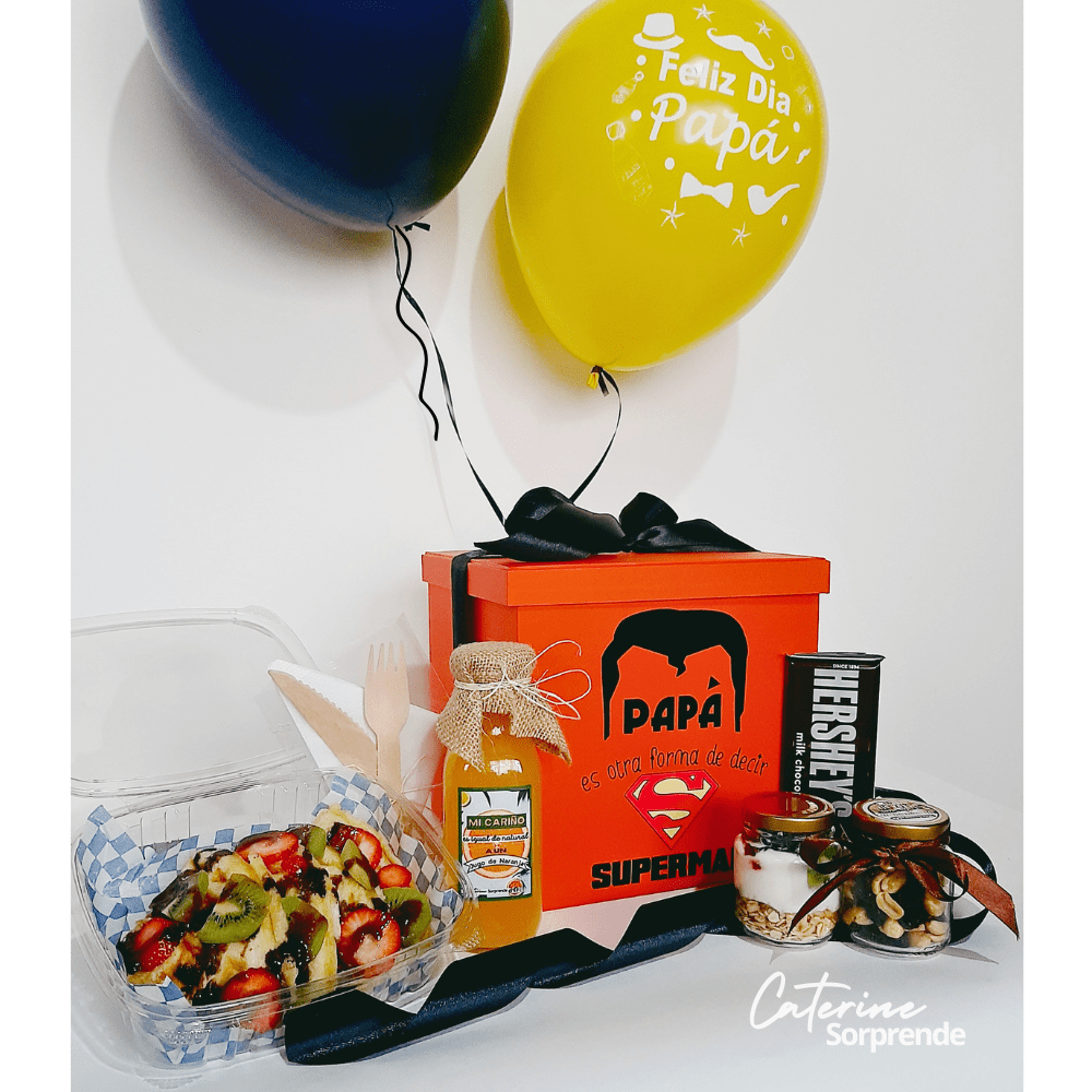 WAFFLE Y FRUTAS SÚPER PAPÁ